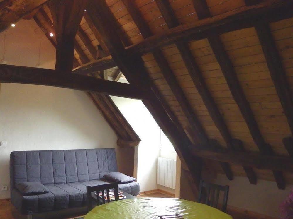 Feucherolles Domaine Du Moulin De Champie - Versailles - Gites & Suites מראה חיצוני תמונה