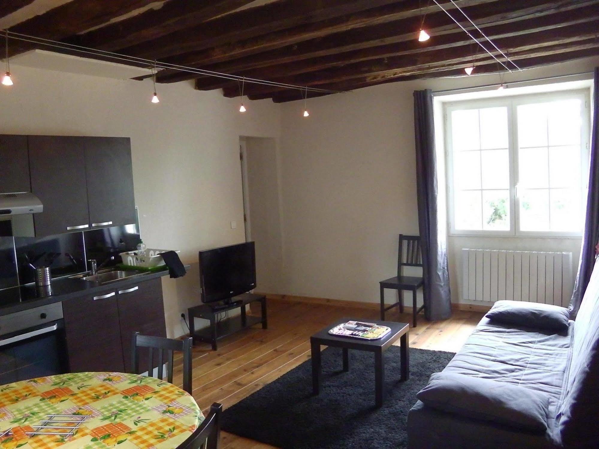 Feucherolles Domaine Du Moulin De Champie - Versailles - Gites & Suites מראה חיצוני תמונה