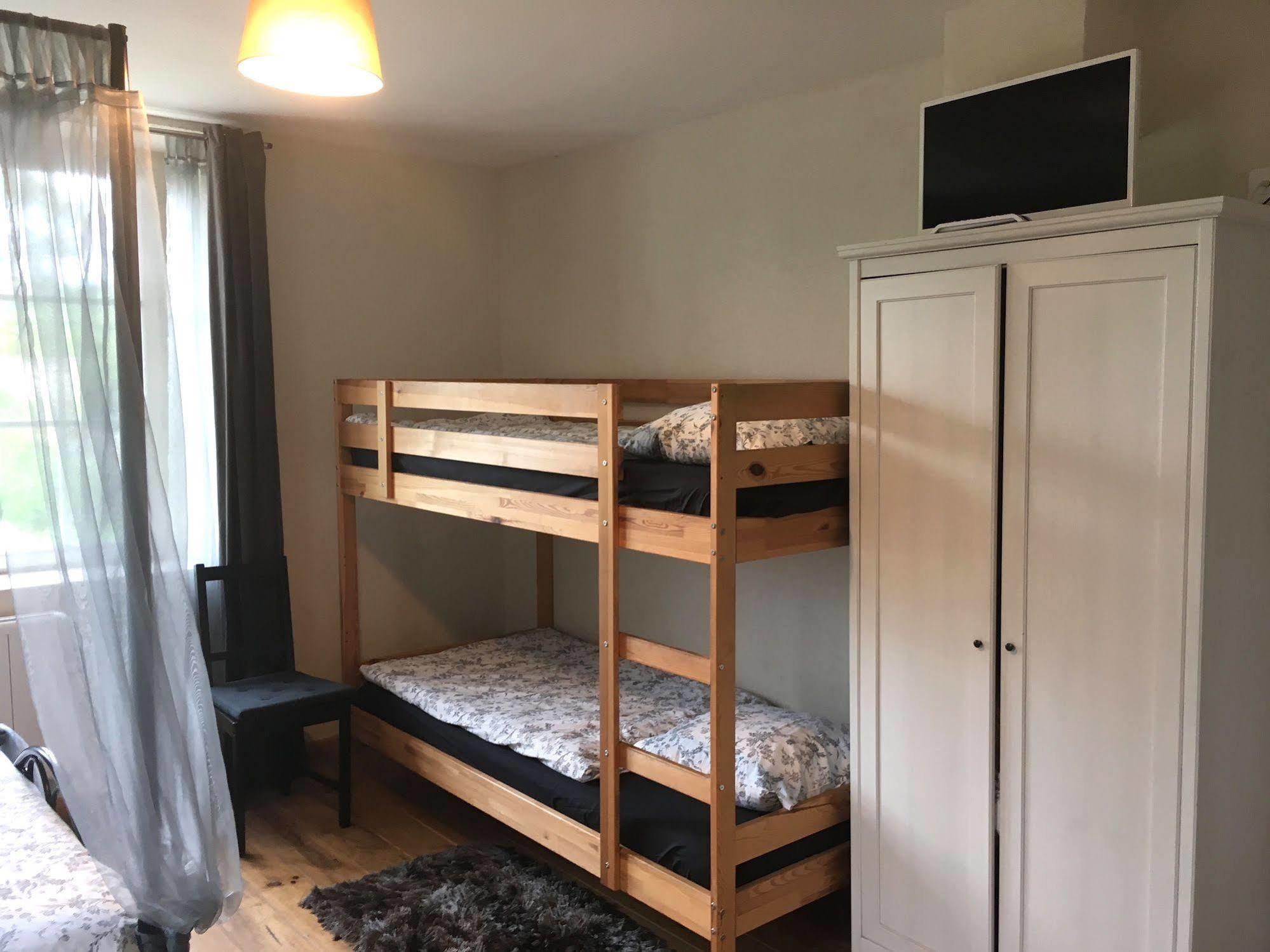 Feucherolles Domaine Du Moulin De Champie - Versailles - Gites & Suites מראה חיצוני תמונה